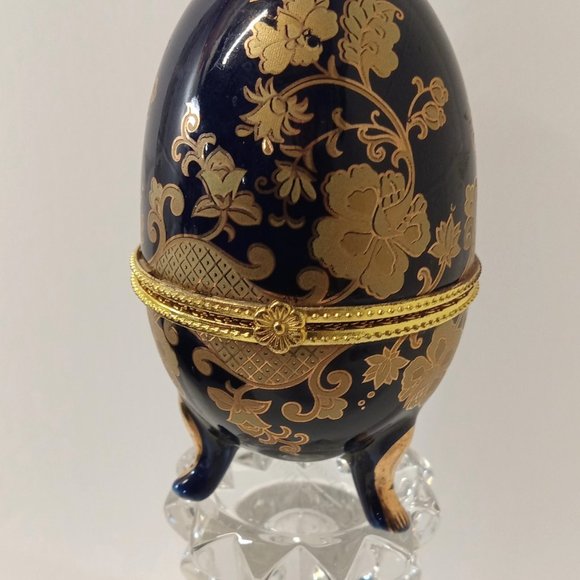 Cobalt Blue Gold Painted Egg Trinket Box Hinged Footed - Picture 4 of 10